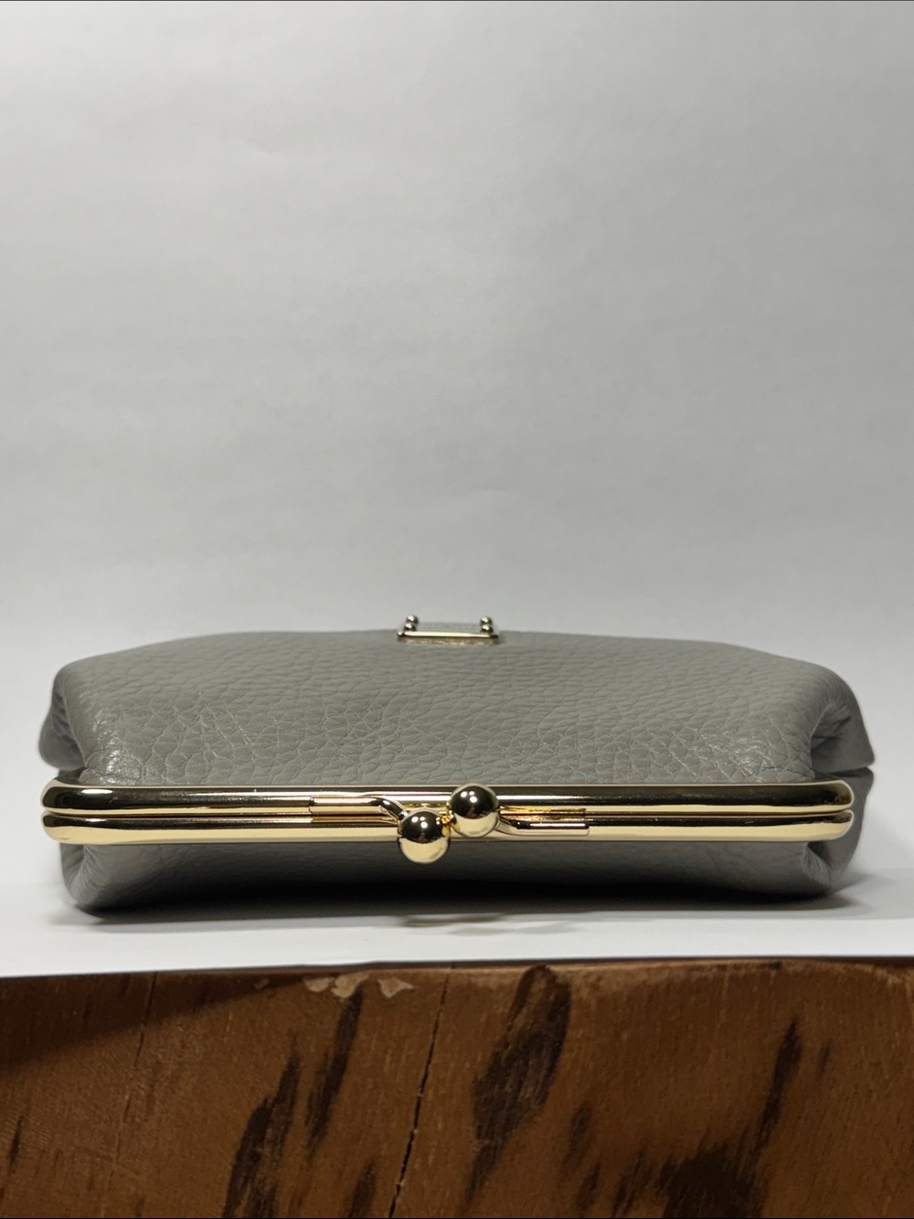 NWOT Vintage Dooney & Bourke Pebble Grain Large Framed Kisslock Card-Coin Purse - Picture 4 of 8